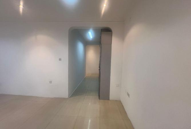 962947 - Property Image 2