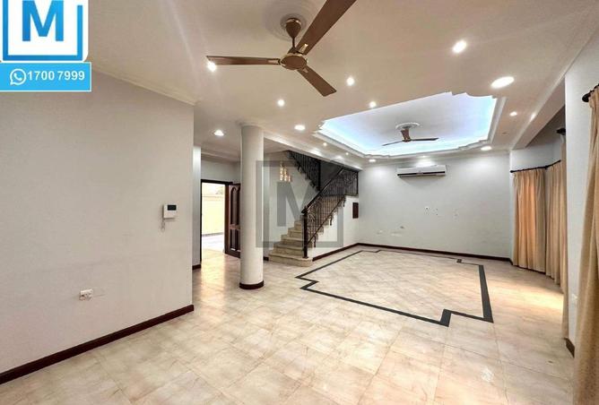 960893 - Property Image 3