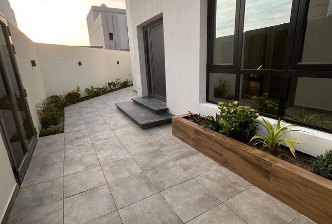 961127 - Property Image 2