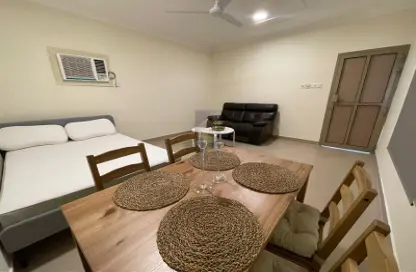 صورة لـ غرفة المعيشة / غرفة الطعام شقة - غرفة نوم - 1 حمام للايجار في سرايا 2 - بو قوة - المحافظة الشمالية ، صورة رقم 1