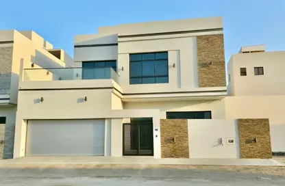 Villa - 6 Bedrooms - 7 Bathrooms for sale in Saar - Northern Governorate