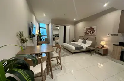 Apartment - Studio - 1 Bathroom for rent in Sanabis - Manama - Capital Governorate