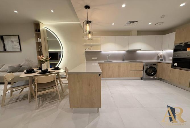 976665 - Property Image 2