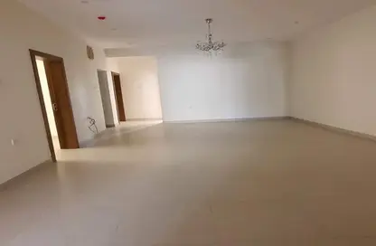 Apartment - 3 Bedrooms - 3 Bathrooms for rent in Hidd - Muharraq Governorate