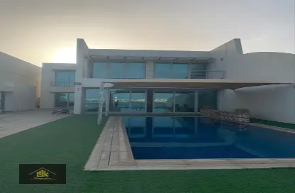 Villa - 3 Bedrooms - 5 Bathrooms for rent in Durrat Al Bahrain - Southern Governorate