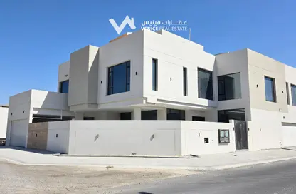 فيلا - 5 غرف نوم - 7 حمامات للبيع في سار - المحافظة الشمالية