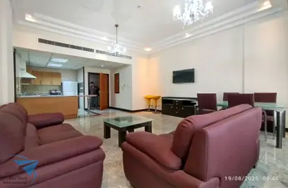 Apartment - 2 Bedrooms - 3 Bathrooms for rent in Al Juffair - Capital Governorate
