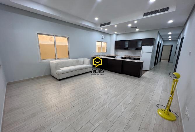 921860 - Property Image 3