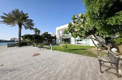 Villa - 6 Bedrooms - 6 Bathrooms for rent in Tala Island - Amwaj Islands - Muharraq Governorate