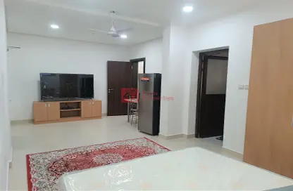 Room / Bedroom image for: Apartment - 1 Bathroom for rent in Segaya - Manama - Capital Governorate, Image 1