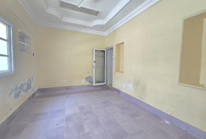 965230 - Property Main Image