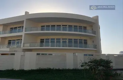 Villa for sale in Amwaj Avenue - Amwaj Islands - Muharraq Governorate