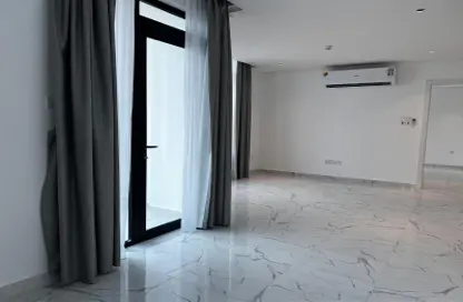 Apartment - 2 Bedrooms - 2 Bathrooms for rent in Seef - Capital Governorate
