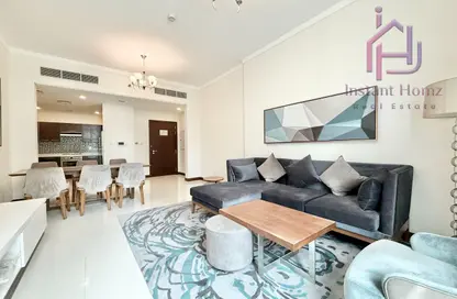 Apartment - 2 Bedrooms - 4 Bathrooms for rent in Al Juffair - Capital Governorate