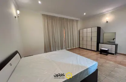 Apartment - 2 Bedrooms - 2 Bathrooms for rent in Al Burhama - Manama - Capital Governorate