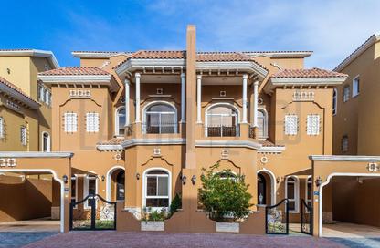 Villa - 4 Bedrooms - 4 Bathrooms for rent in Janabiya - Northern Governorate