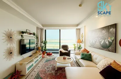 Apartment - 1 Bedroom - 2 Bathrooms for sale in Amwaj Avenue - Amwaj Islands - Muharraq Governorate Apartment - 1 Bedroom - 2 Bathrooms for sale in Amwaj Avenue - Amwaj Islands - Muharraq Governorate