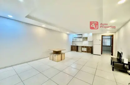Apartment - 1 Bedroom - 1 Bathroom for rent in Seef - Capital Governorate