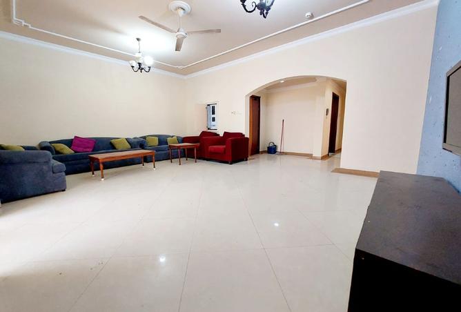 951877 - Property Main Image