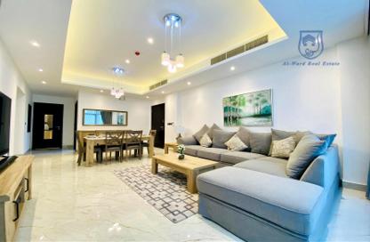 Apartment - 3 Bedrooms - 4 Bathrooms for rent in Al Juffair - Capital Governorate