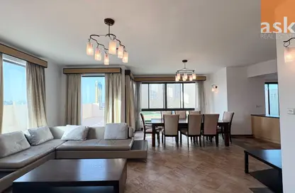 Penthouse - 3 Bedrooms - 3 Bathrooms for rent in Sanabis - Manama - Capital Governorate