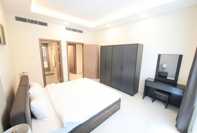 975729 - Property Image 2