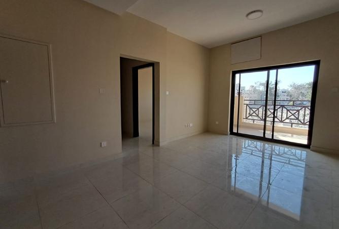 974244 - Property Image 2