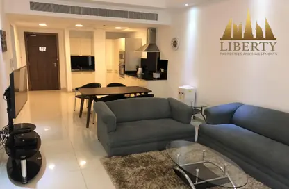 شقة - غرفة نوم - 2 حمامات للايجار في الجفير - محافظة العاصمة