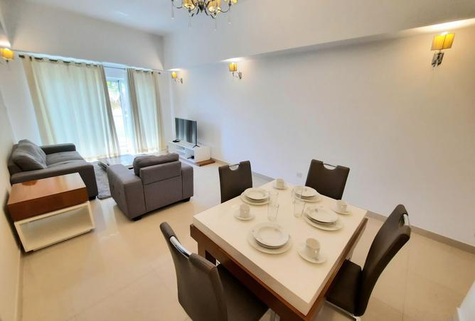 962779 - Property Image 2