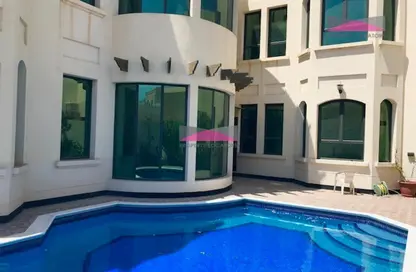 Pool image for: Villa - 4 Bedrooms - 4 Bathrooms for sale in Saar - Northern Governorate, Image 1