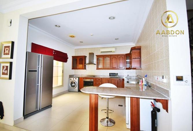 958477 - Property Image 3