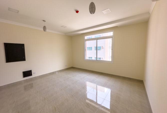 959832 - Property Image 3