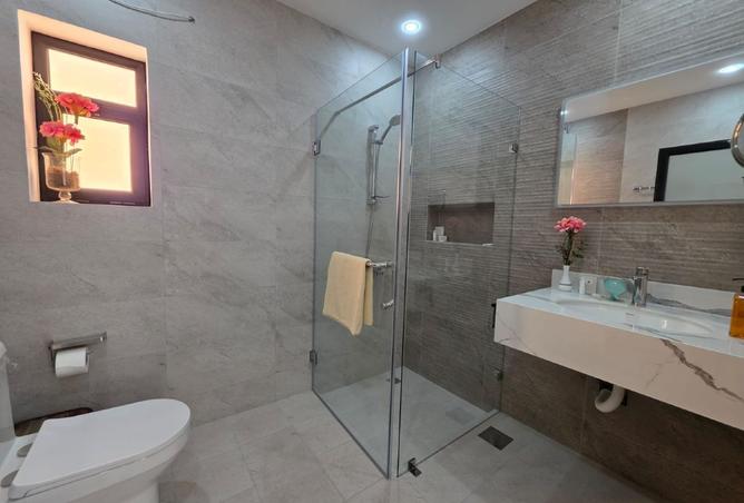 984016 - Property Image 2