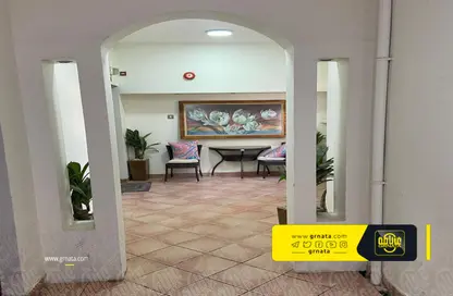 Apartment - 4 Bedrooms - 3 Bathrooms for sale in Isa Town - Central Governorate