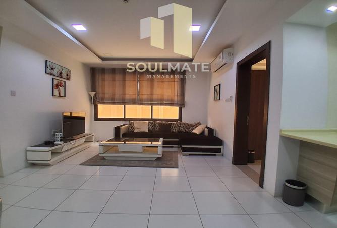956244 - Property Image 2