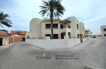Villa - 4 Bedrooms - 5 Bathrooms for rent in North Riffa - Riffa - Southern Governorate