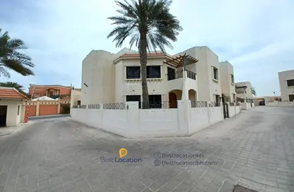 Villa - 4 Bedrooms - 5 Bathrooms for rent in North Riffa - Riffa - Southern Governorate