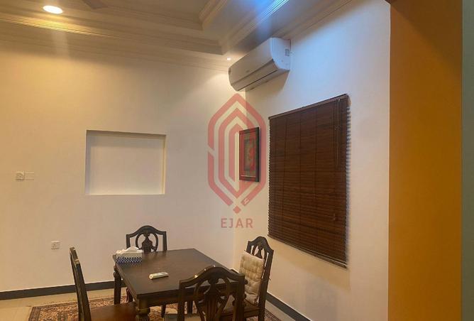 957794 - Property Image 2