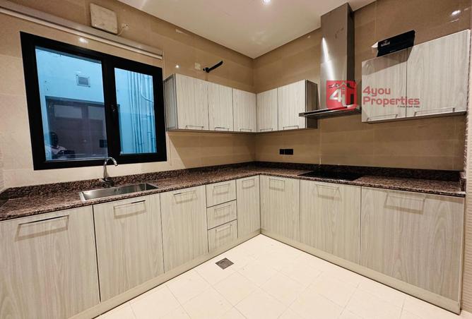 973692 - Property Image 3