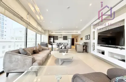Apartment - 2 Bedrooms - 2 Bathrooms for rent in Al Juffair - Capital Governorate