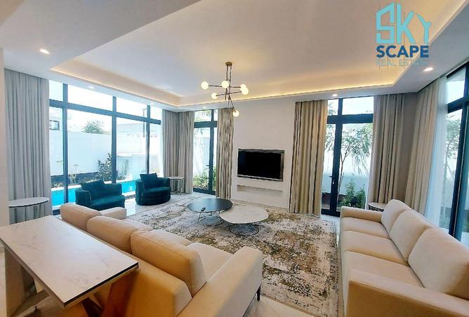 976607 - Property Image 2