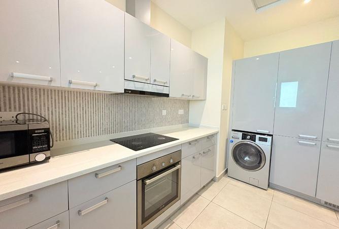 988985 - Property Image 3