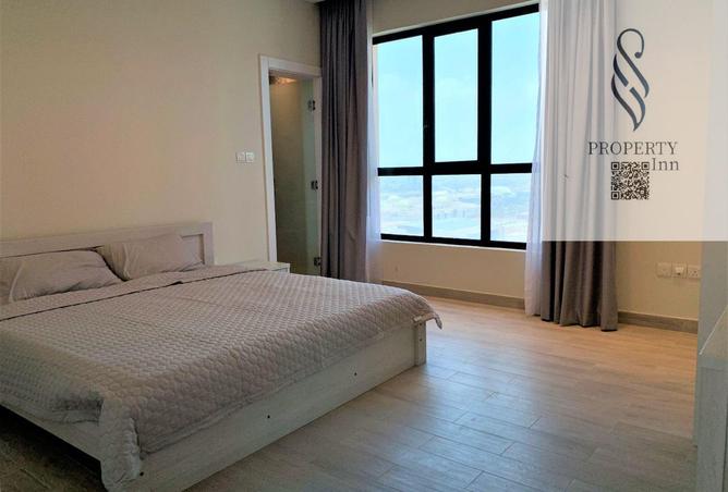 988314 - Property Image 3