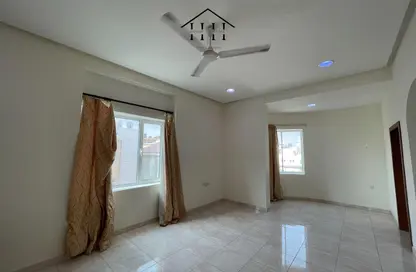 Apartment - 2 Bedrooms - 2 Bathrooms for rent in Janabiya - Northern Governorate