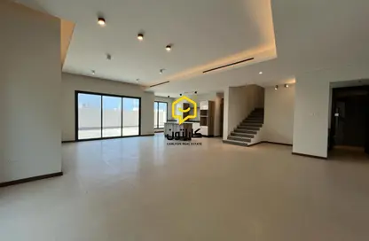 فيلا - 4 غرف نوم - 5 حمامات للبيع في البارح - ديار المحرق - المحرق