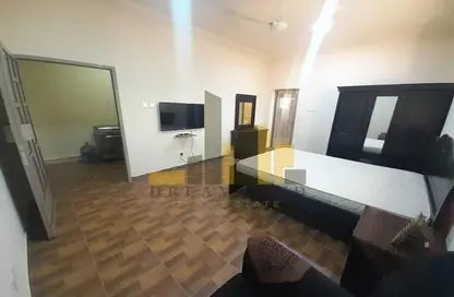 Apartment - Studio - 1 Bathroom for rent in Jid Ali - Central Governorate