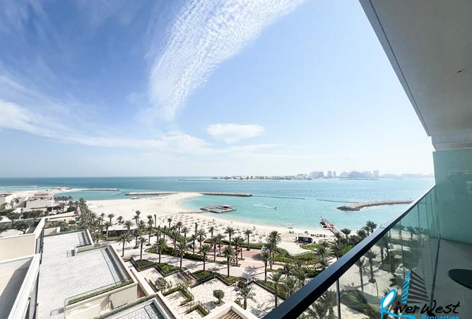 956155 - Property Image 2
