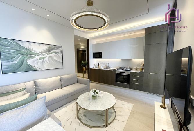 982286 - Property Image 2