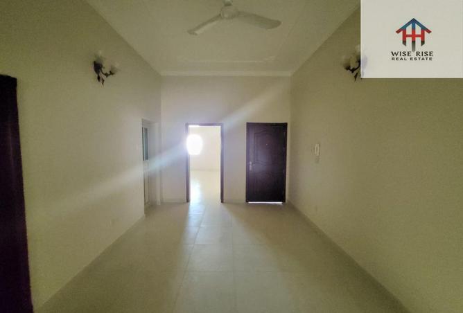 992191 - Property Image 2