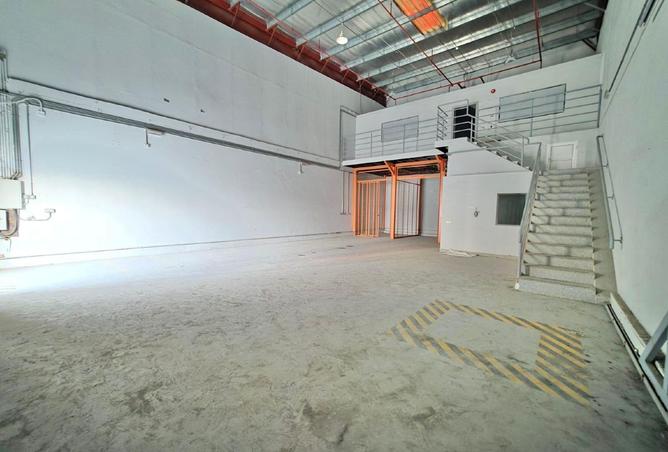 982957 - Property Image 2